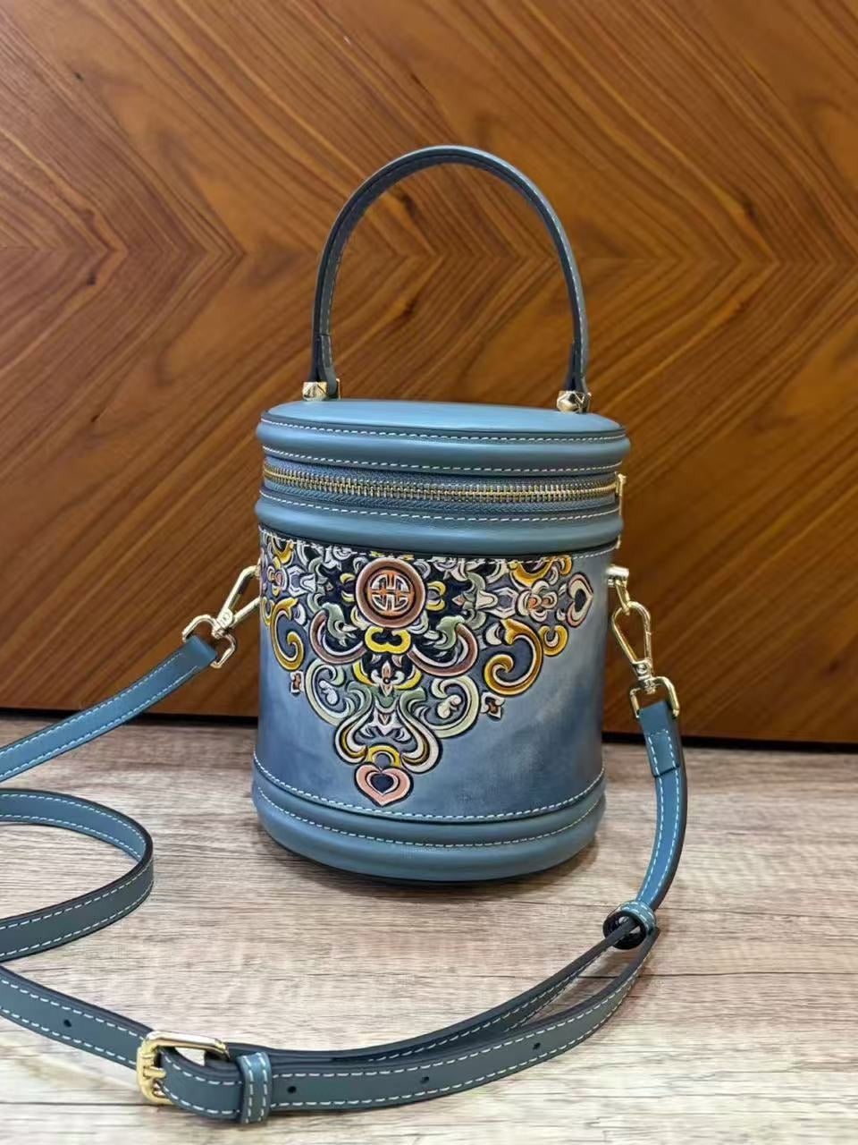 Artisan Frame Mini & Cylinder Art Bag Collection